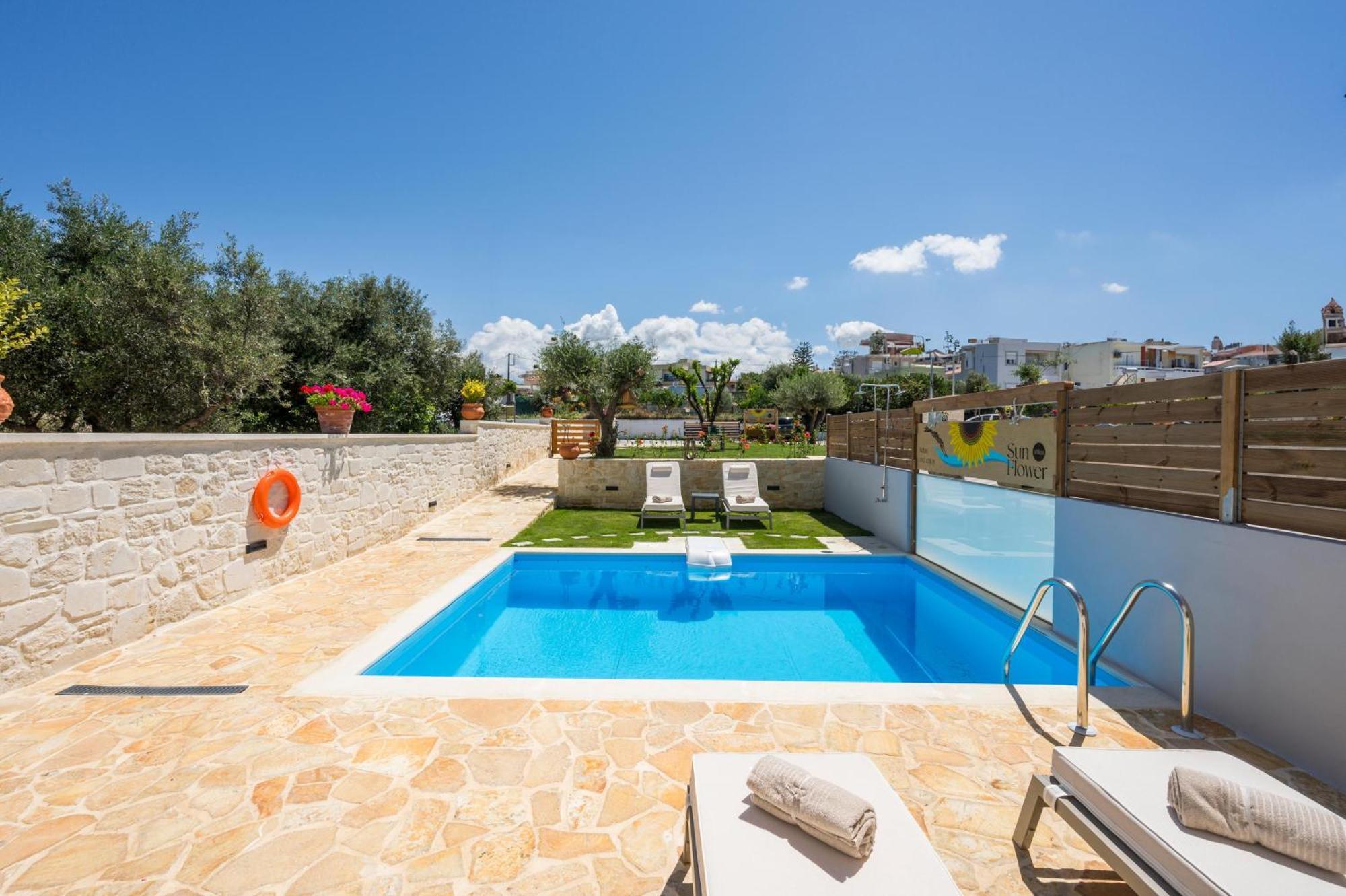 Sun Flower Villas With Sea View Agia Marina  ภายนอก รูปภาพ