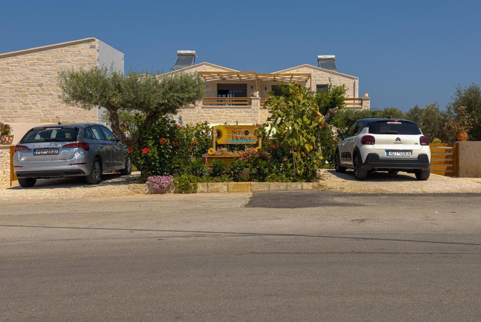 Sun Flower Villas With Sea View Agia Marina  ภายนอก รูปภาพ